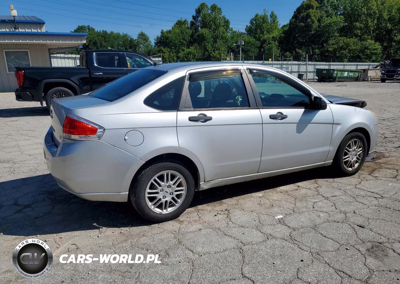 2010 Ford Focus Se VIN:1FAHP3FN4AW219793 - 3