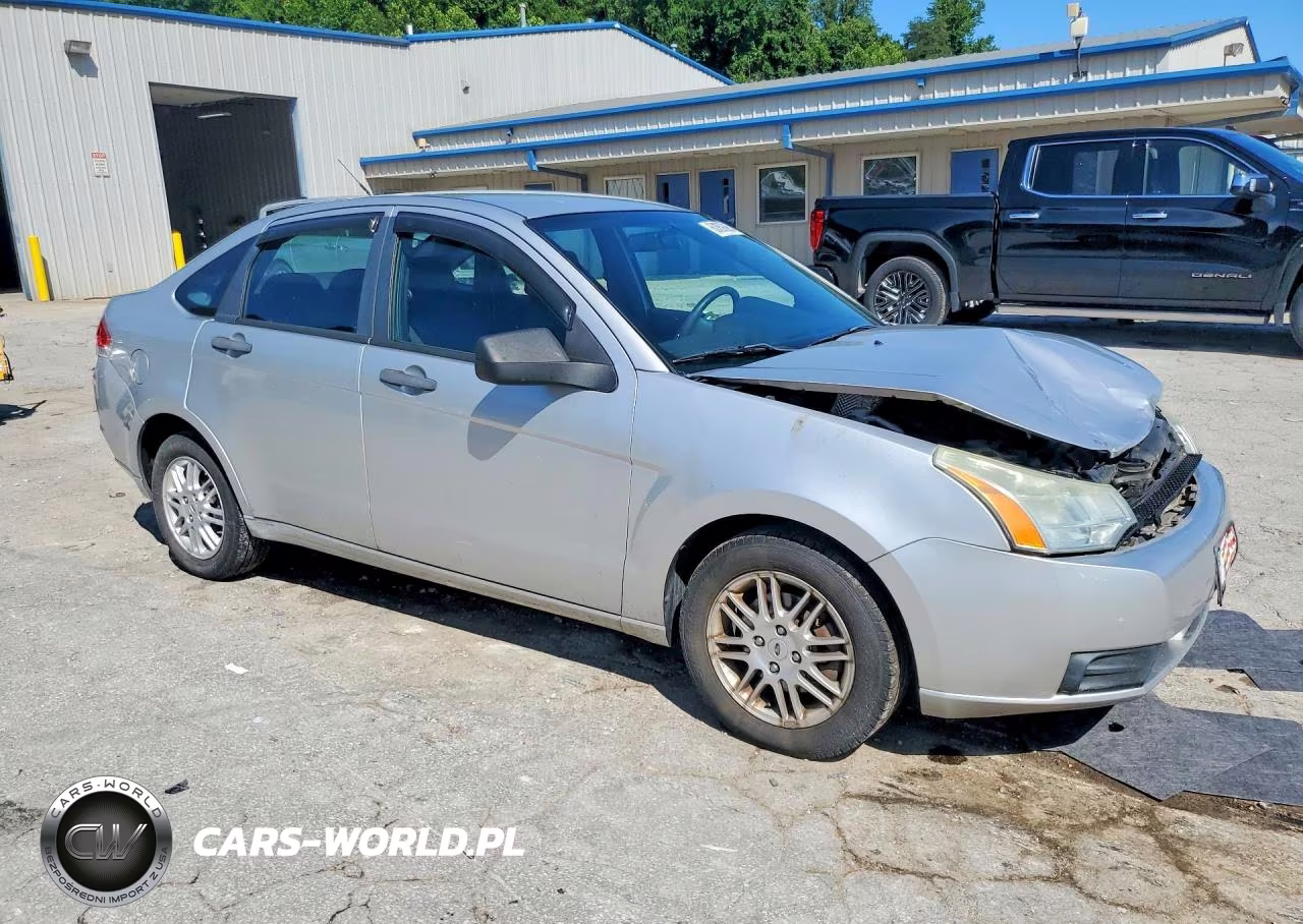 2010 Ford Focus Se VIN:1FAHP3FN4AW219793 - 4