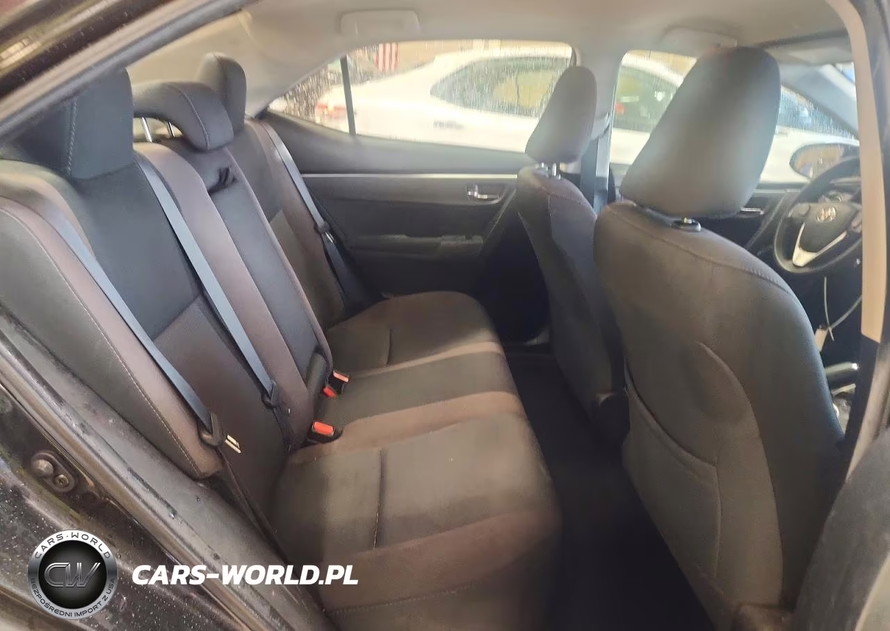 2019 Toyota Corolla Le VIN:2T1BURHE3KC165874 - 10