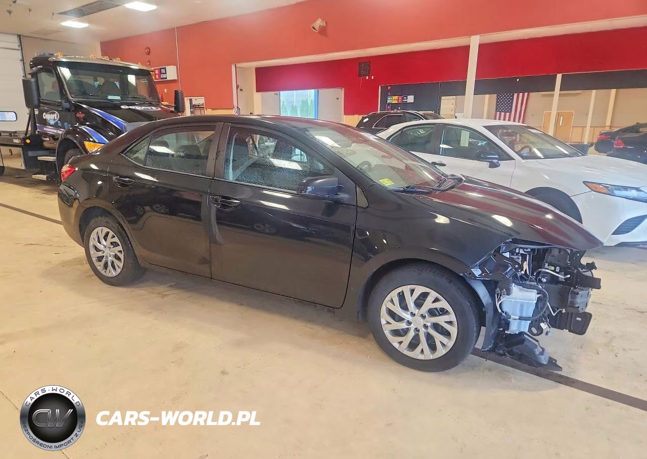 2019 Toyota Corolla Le VIN:2T1BURHE3KC165874 - 4