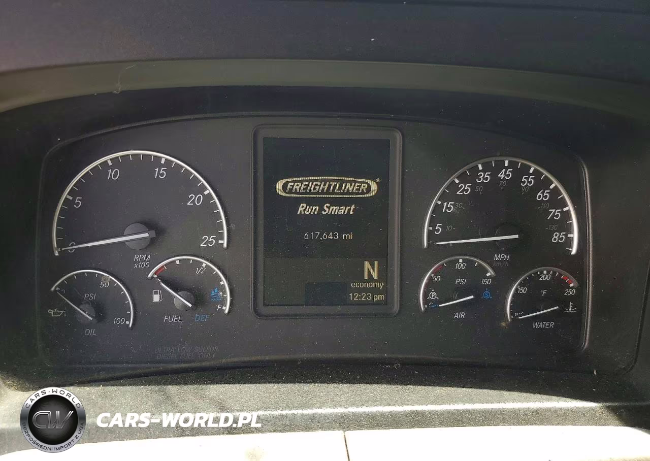 2018 Freightliner Cascadia 126 Trucks VIN:1FUJHHDR8KLKE3680 - 9