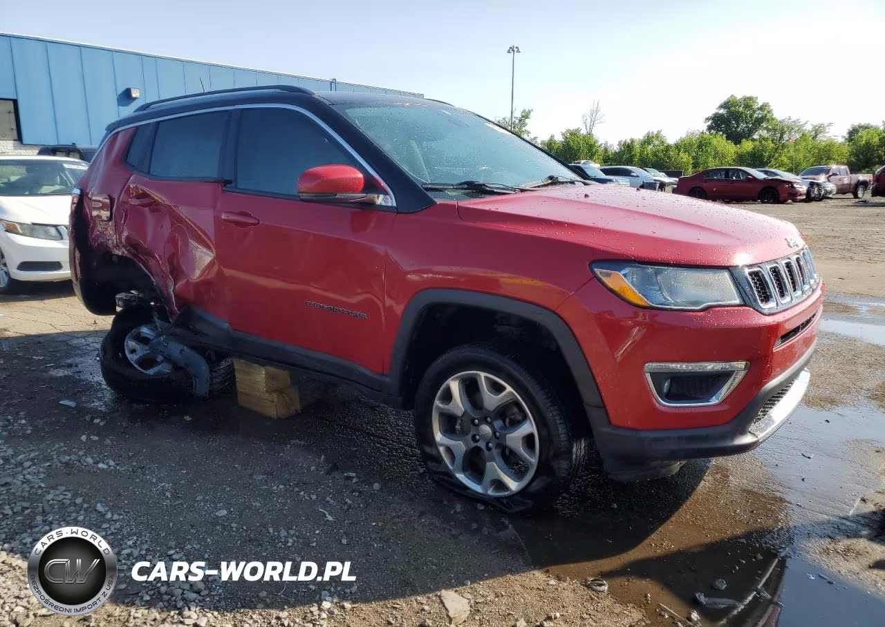 2018 Jeep Compass Limited VIN:3C4NJDCB2JT234197 - 4