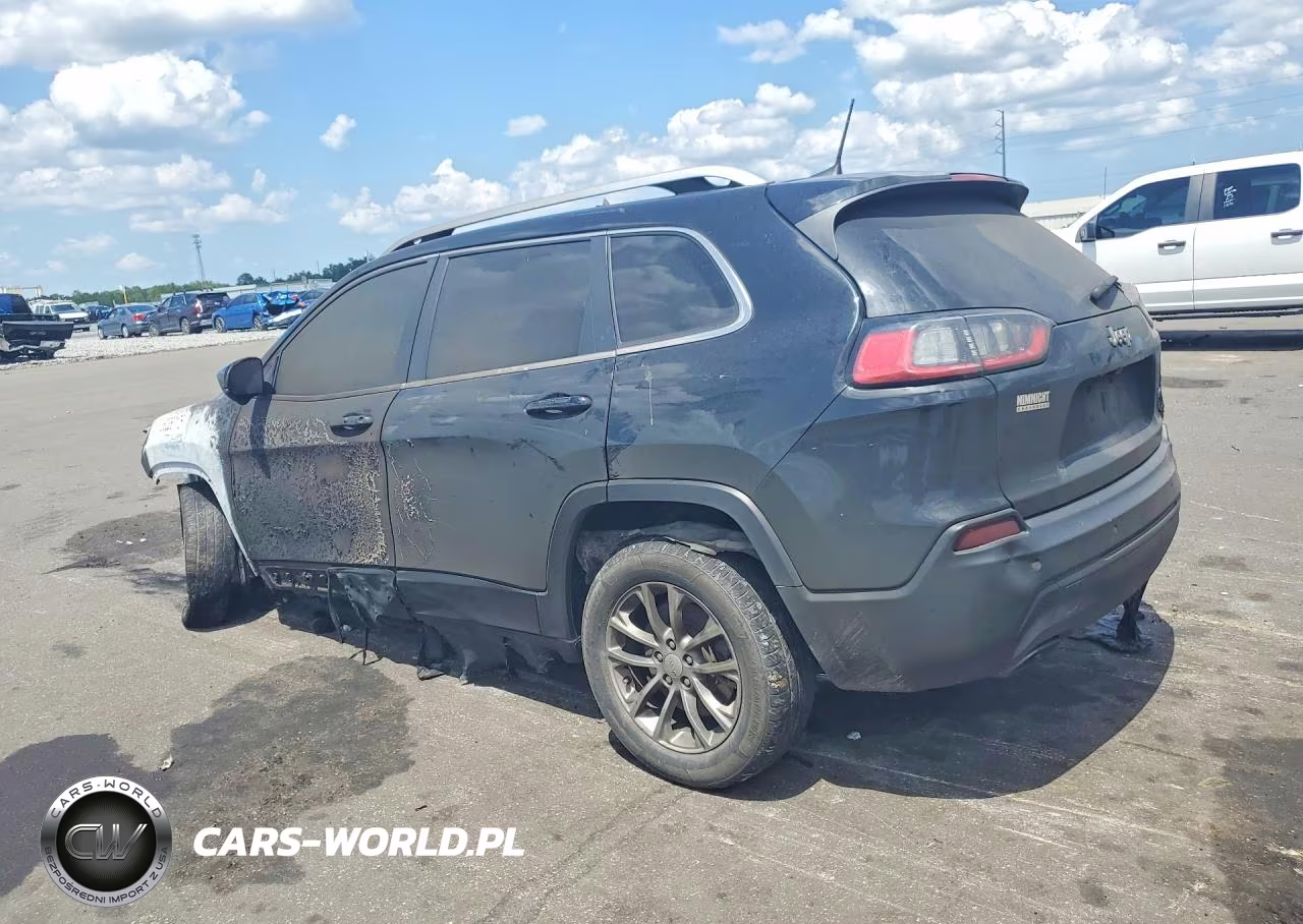 2019 Jeep Cherokee Latitude Plus VIN:1C4PJLLXXKD263842 - 2