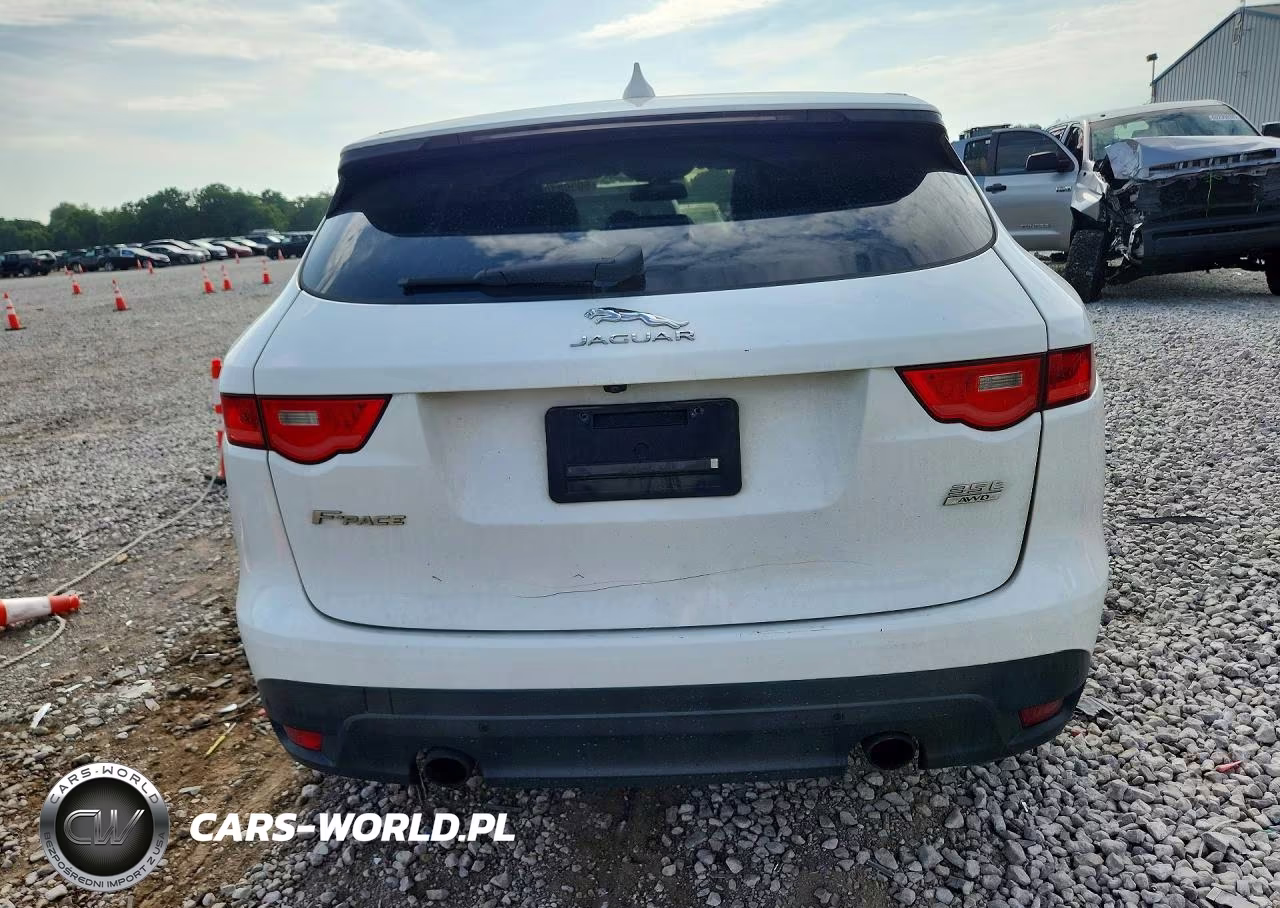 2017 Jaguar F-Pace Premium VIN:SADCJ2BVXHA049490 - 6