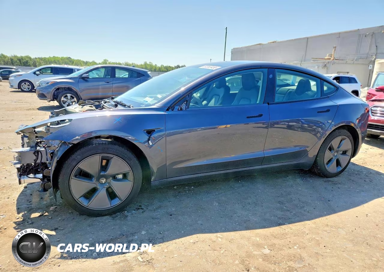 2023 Tesla Model 3 – zdjęcie 1 z 12