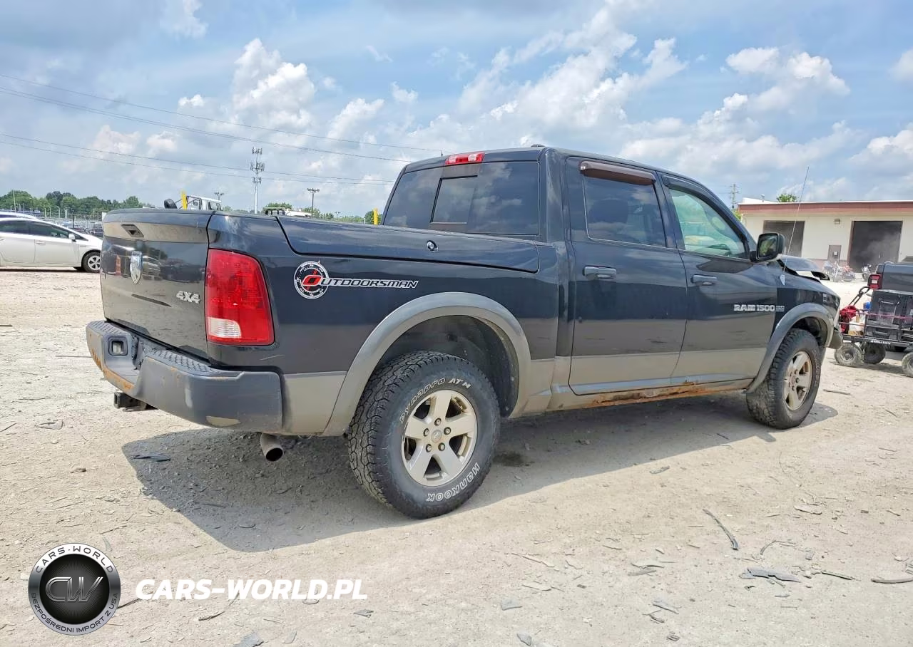 2011 Dodge Ram 1500 VIN:1D7RV1CT7BS616733 - 3