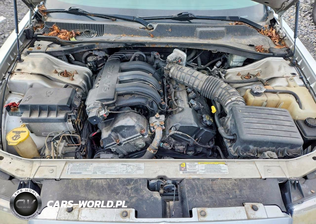 2007 Chrysler 300 VIN:2C3KA43R17H829497 - 11