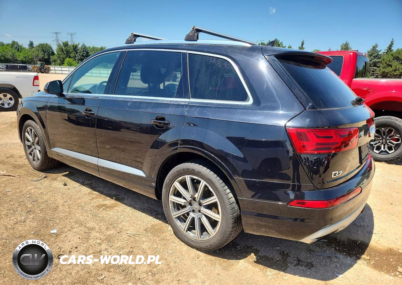 2017 Audi Q7 Prestige VIN:WA1VAAF72HD034193 - 2