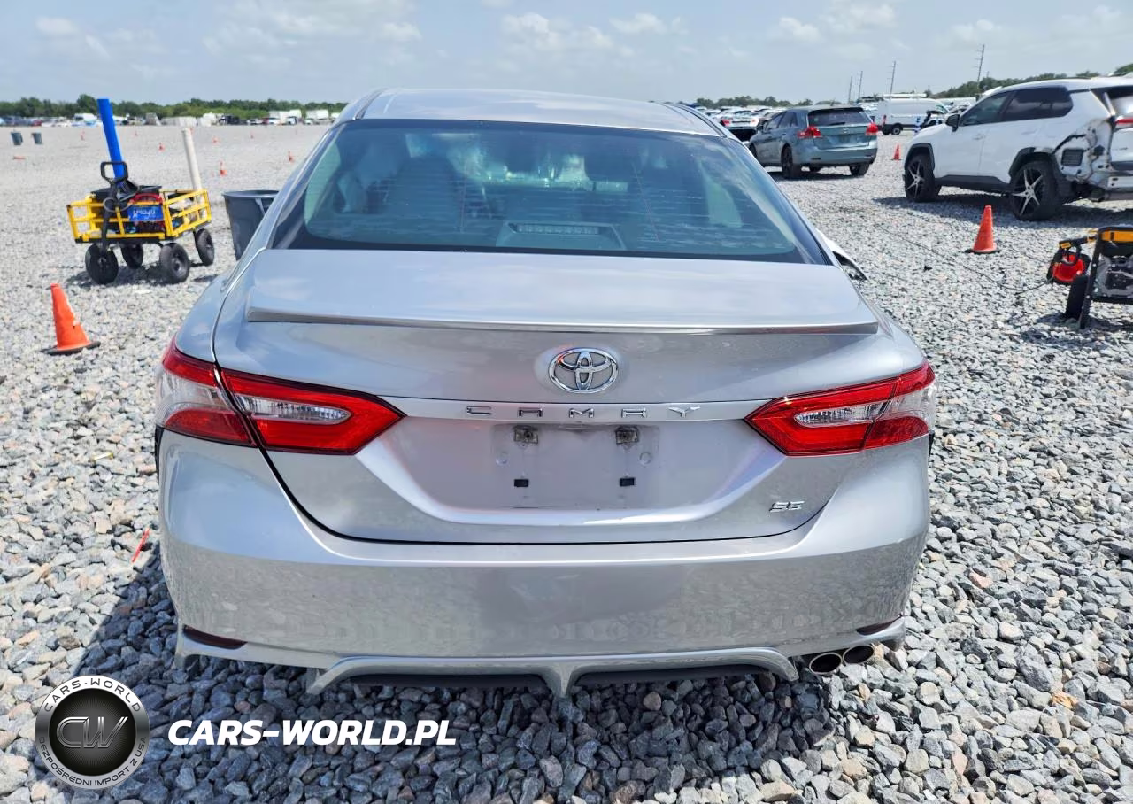 2018 Toyota Camry Se VIN:4T1B11HK4JU597631 - 6