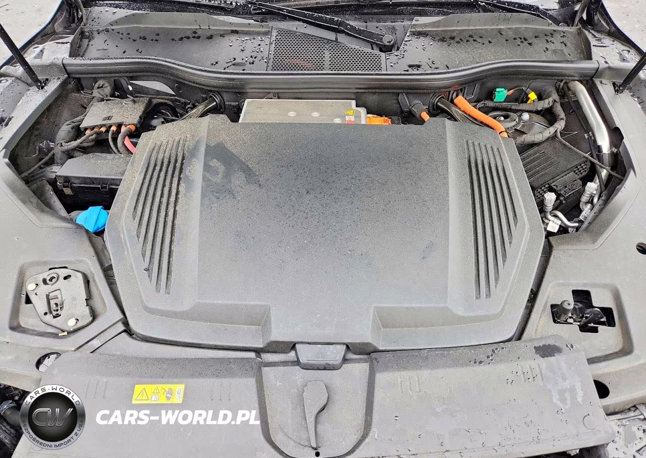 2022 Audi E-Tron Premium Plus VIN:WA1LAAGEXNB005293 - 12