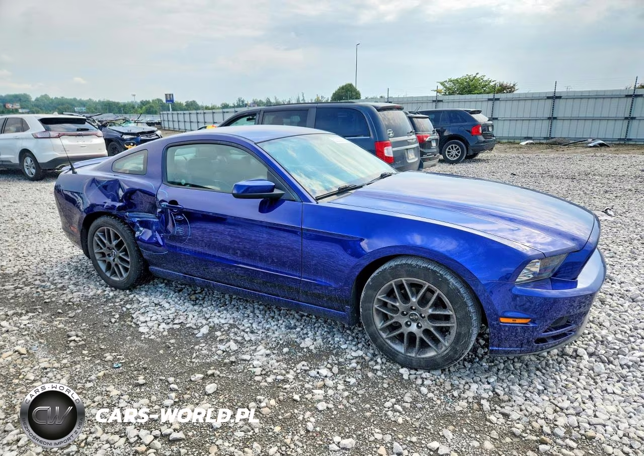 2014 Ford Mustang VIN:1ZVBP8AM7E5280592 - 4