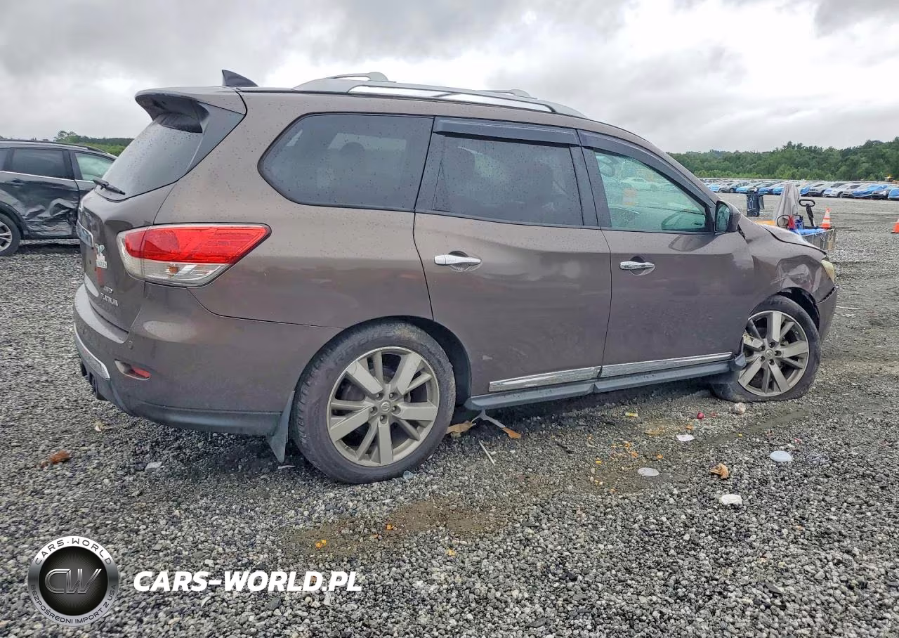 NISSAN PATHFINDER VIN:5N1AR2MM3FC684113 - 3