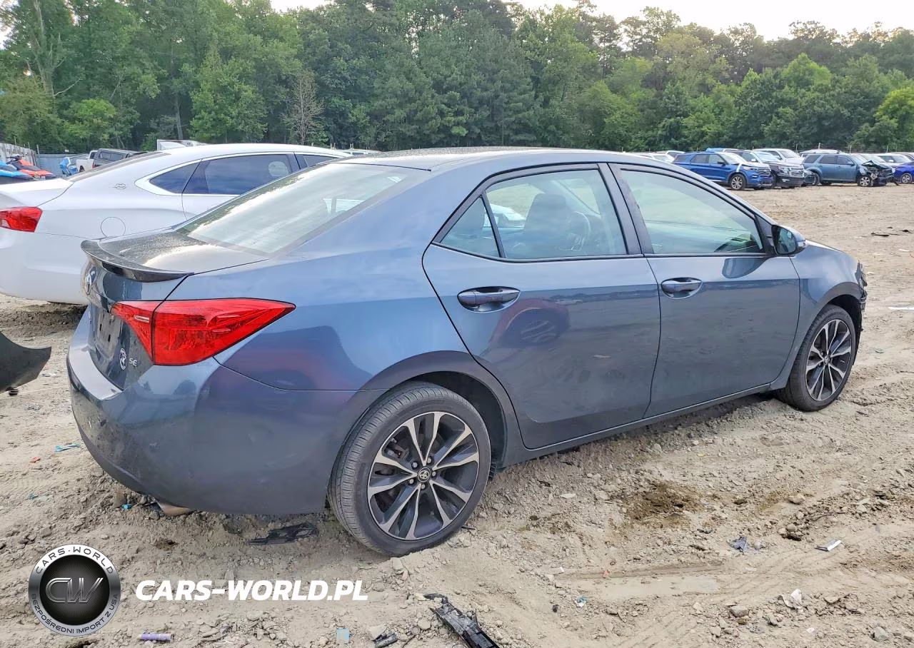 2018 Toyota Corolla Se VIN:2T1BURHE2JC122741 - 3