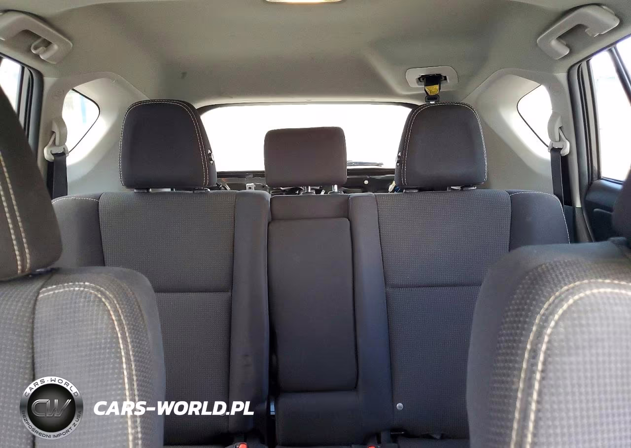 2018 Toyota Rav4 Xle VIN:2T3WFREV8JW511728 - 10
