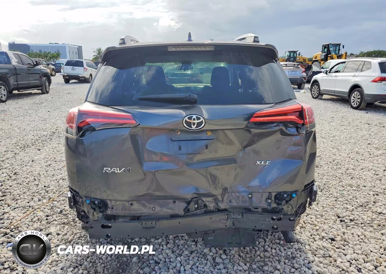 2018 Toyota Rav4 Xle VIN:2T3WFREV8JW511728 - 6