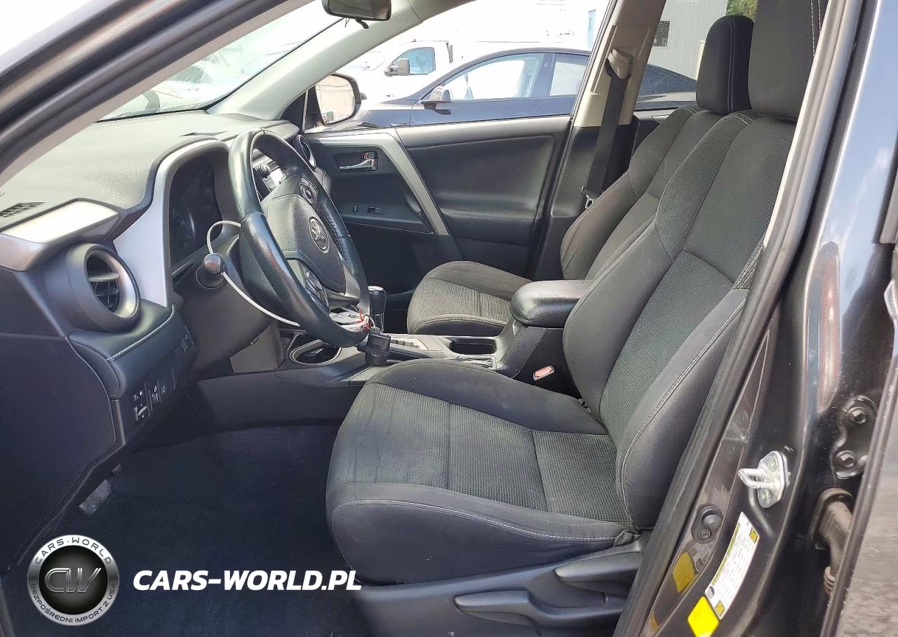 2018 Toyota Rav4 Xle VIN:2T3WFREV8JW511728 - 7