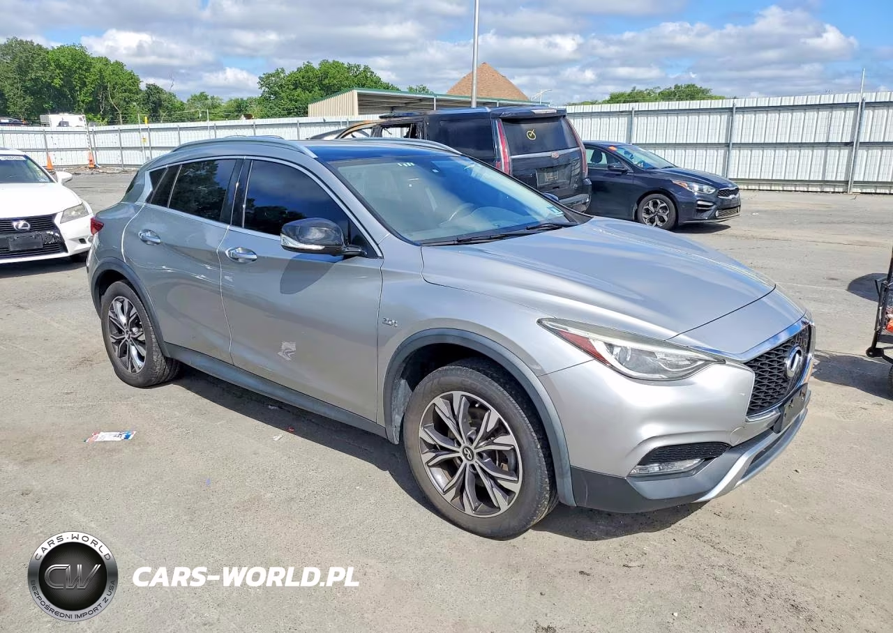 2018 Infiniti Qx30 Premium VIN:SJKCH5CR9JA044603 - 4