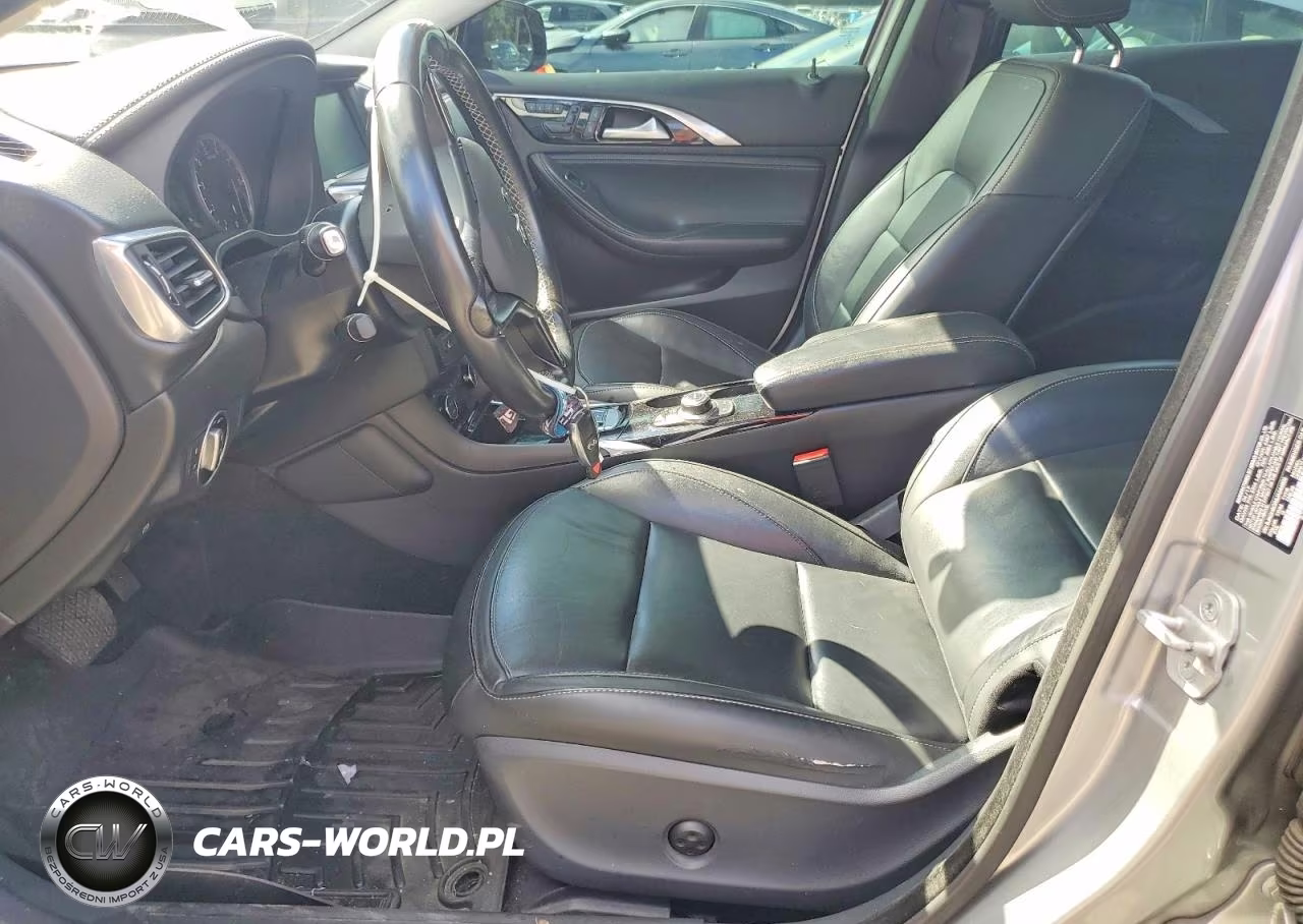2018 Infiniti Qx30 Premium VIN:SJKCH5CR9JA044603 - 7
