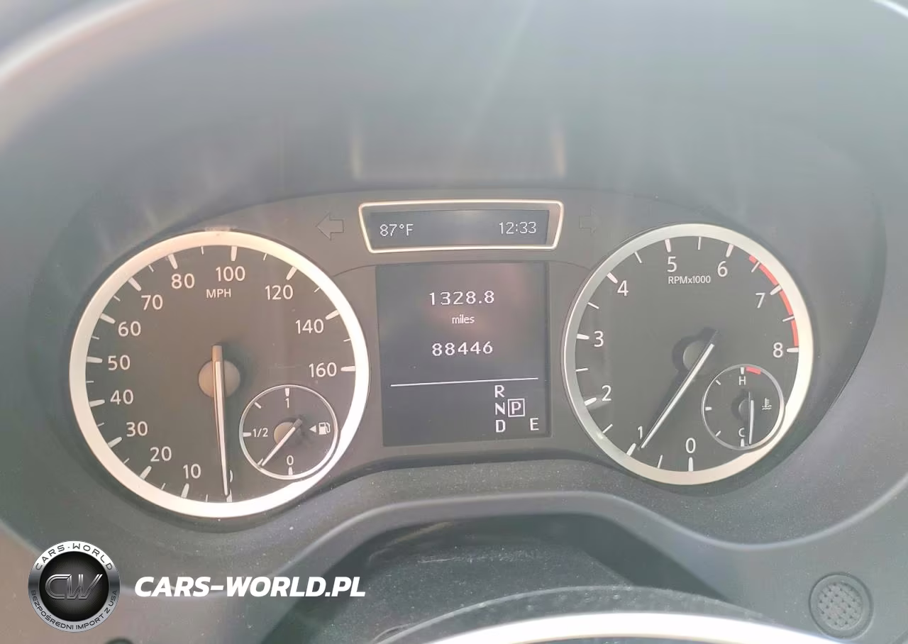 2018 Infiniti Qx30 Premium VIN:SJKCH5CR9JA044603 - 9