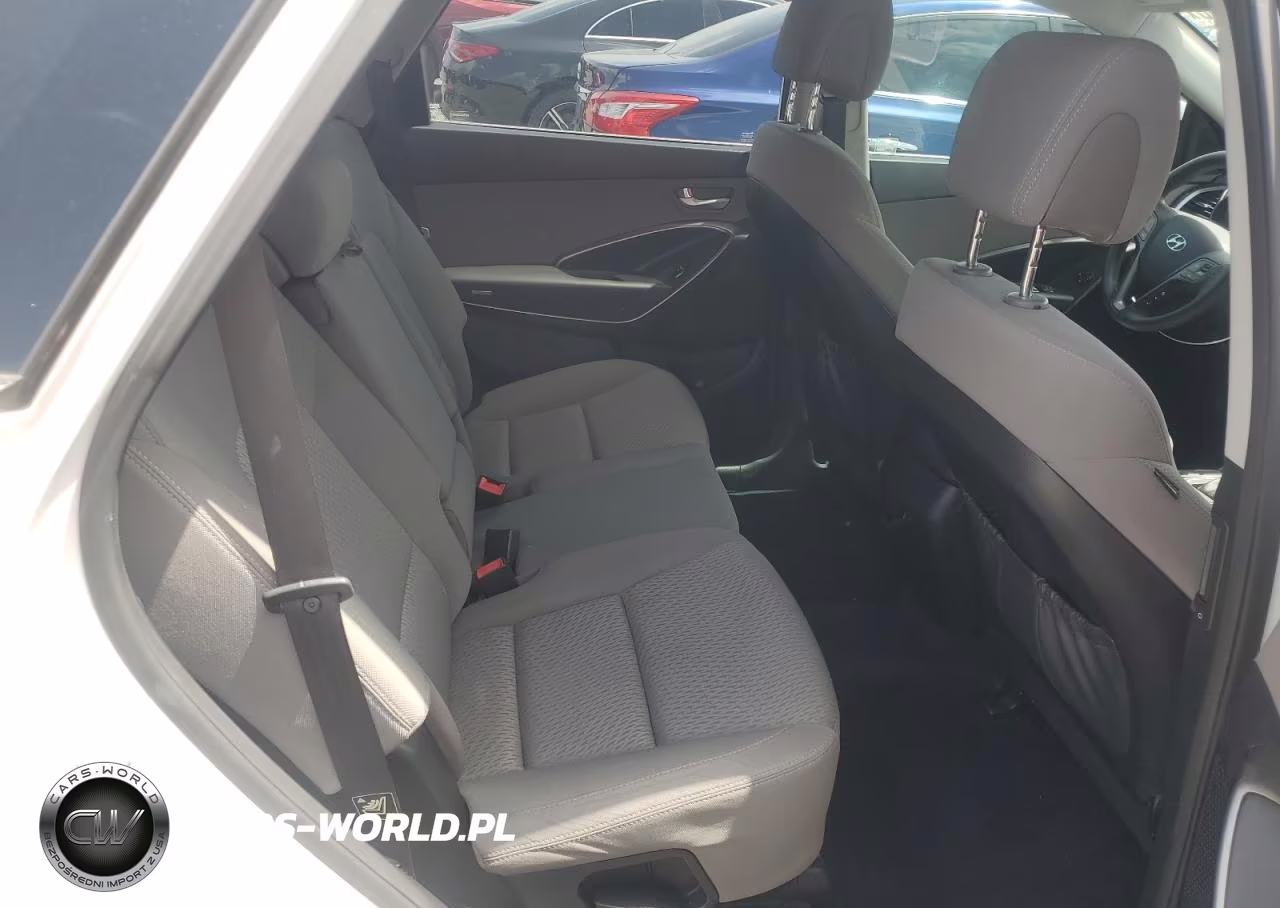 2017 Hyundai Santa Fe Se VIN:KM8SM4HF2HU172060 - 11