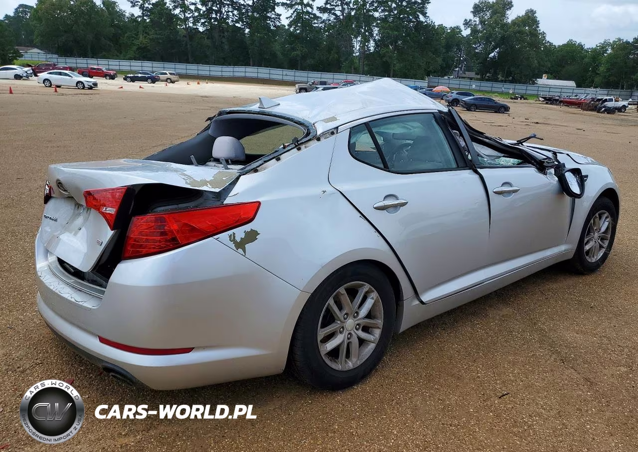 2012 Kia Optima Lx VIN:5XXGM4A75CG022097 - 3