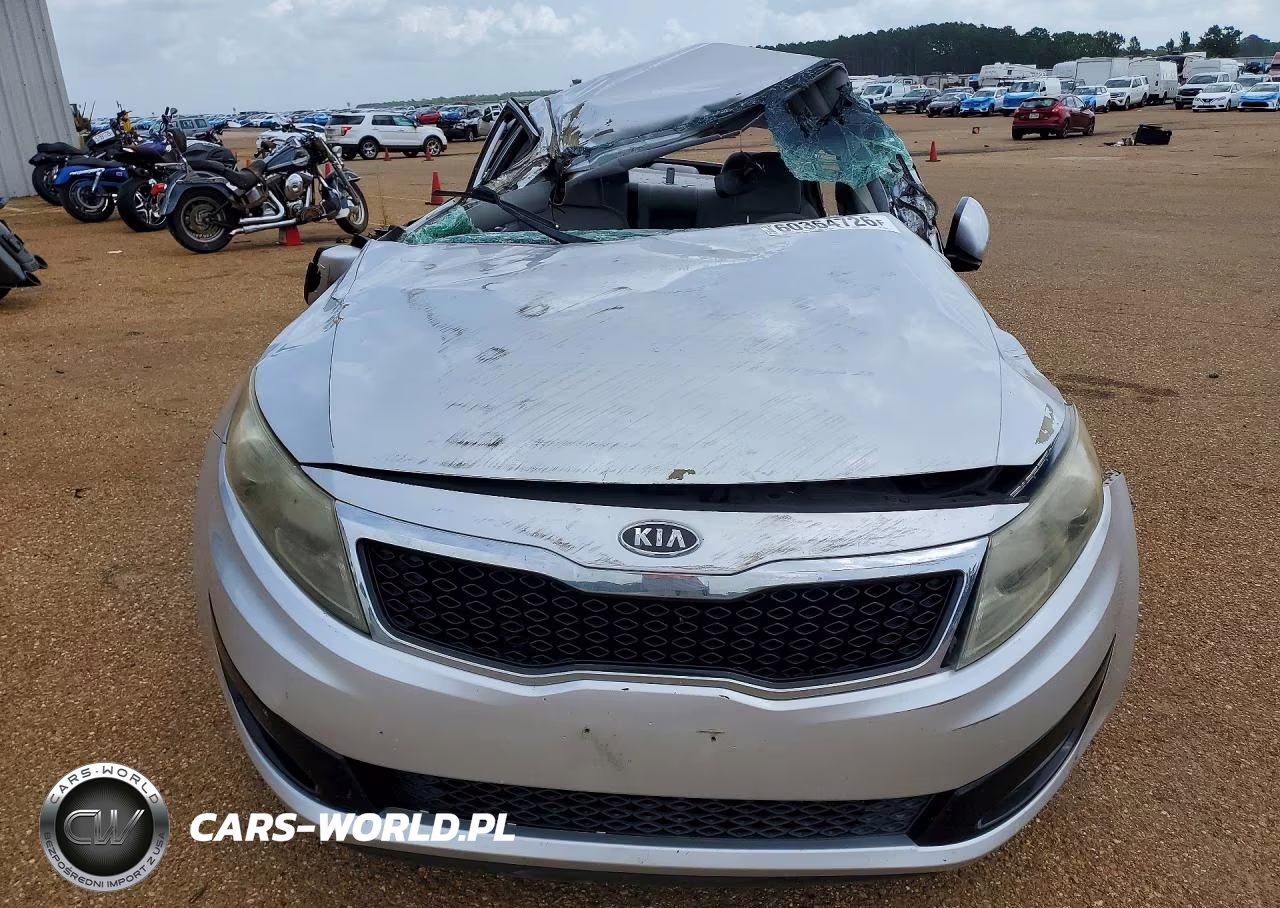 2012 Kia Optima Lx VIN:5XXGM4A75CG022097 - 5