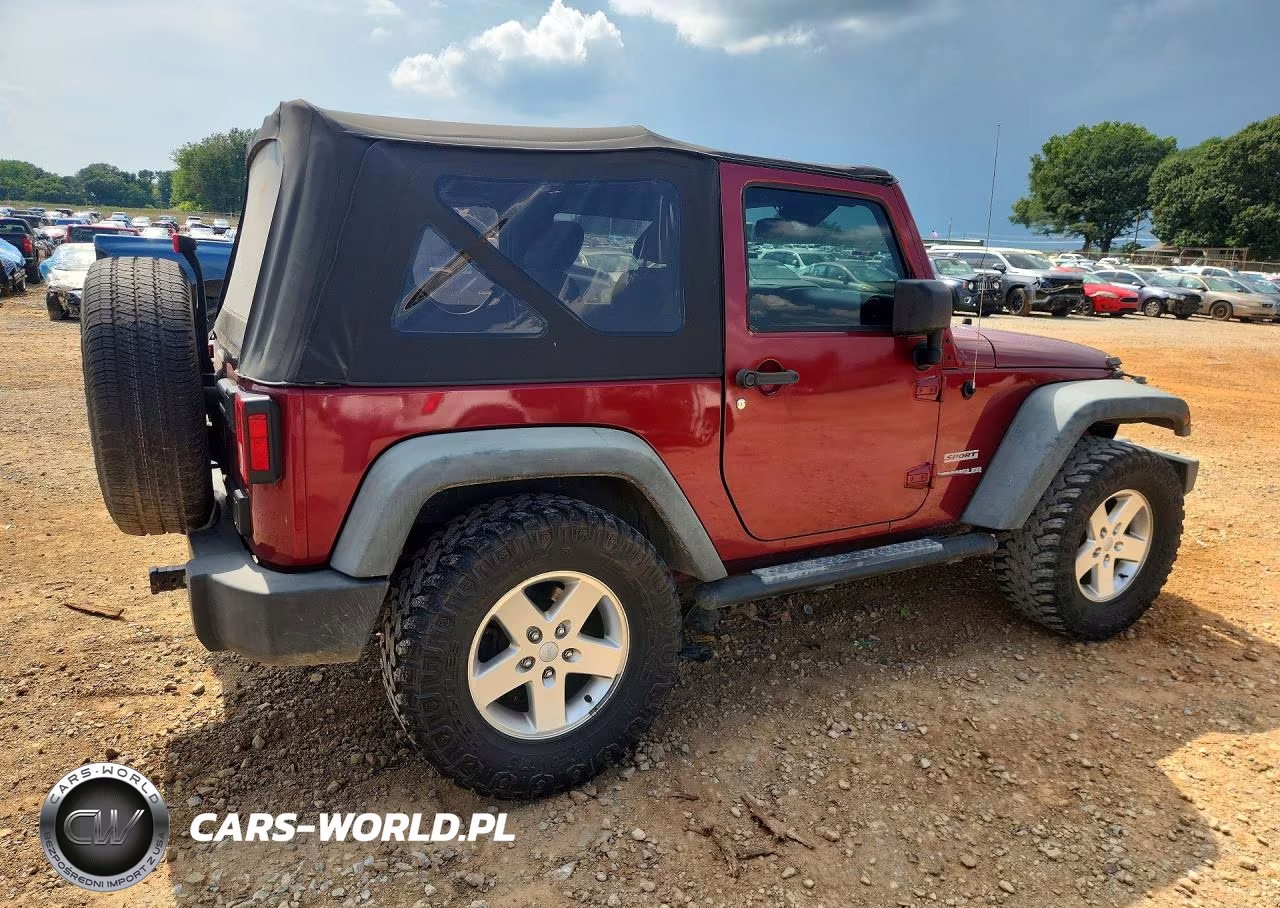 2013 Jeep Wrangler Sport VIN:1C4AJWAG3DL606087 - 3