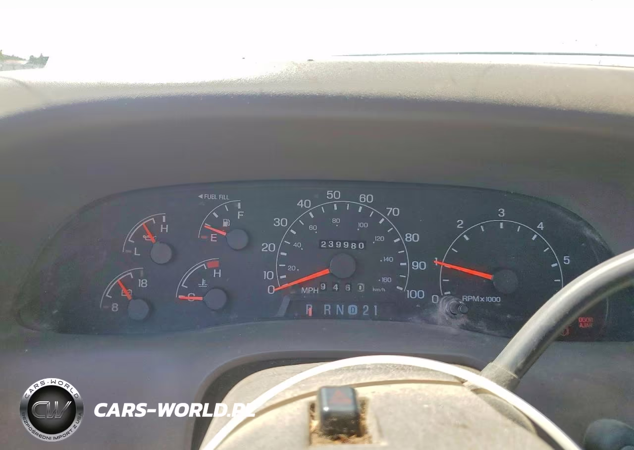 2001 Ford F-250 Super Duty VIN:1FTNX21S81EA05805 - 9