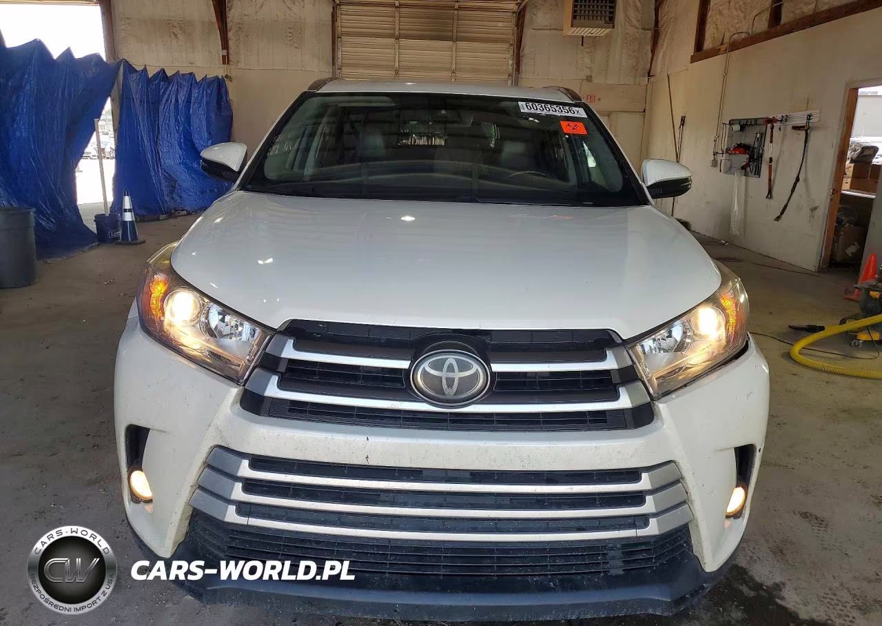 2017 Toyota Highlander Xle VIN:5TDJZRFH8HS517891 - 5