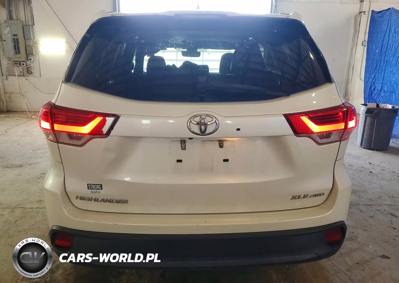 2017 Toyota Highlander Xle VIN:5TDJZRFH8HS517891 - 6