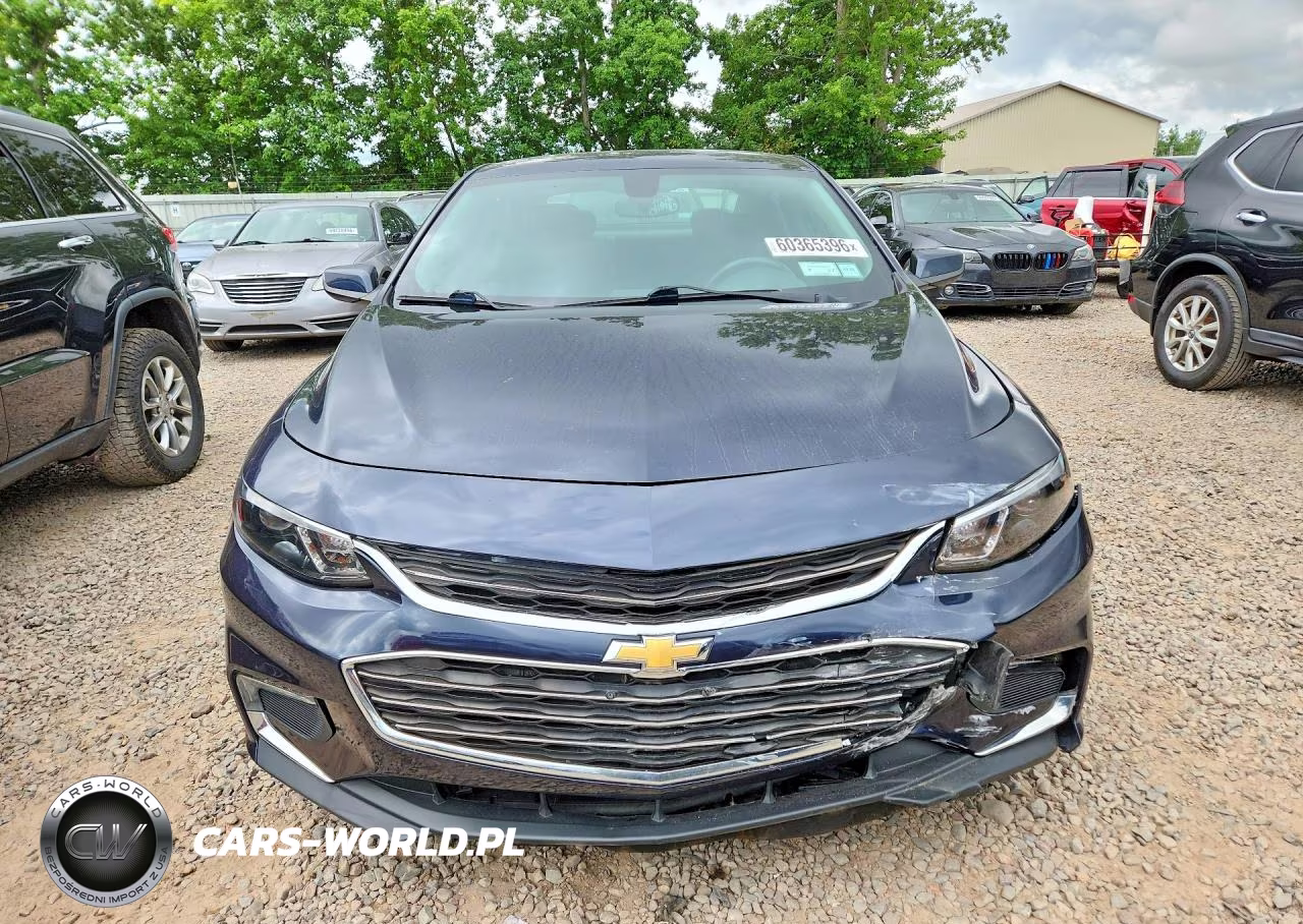 2017 Chevrolet Malibu Lt VIN:1G1ZE5ST1HF246666 - 5
