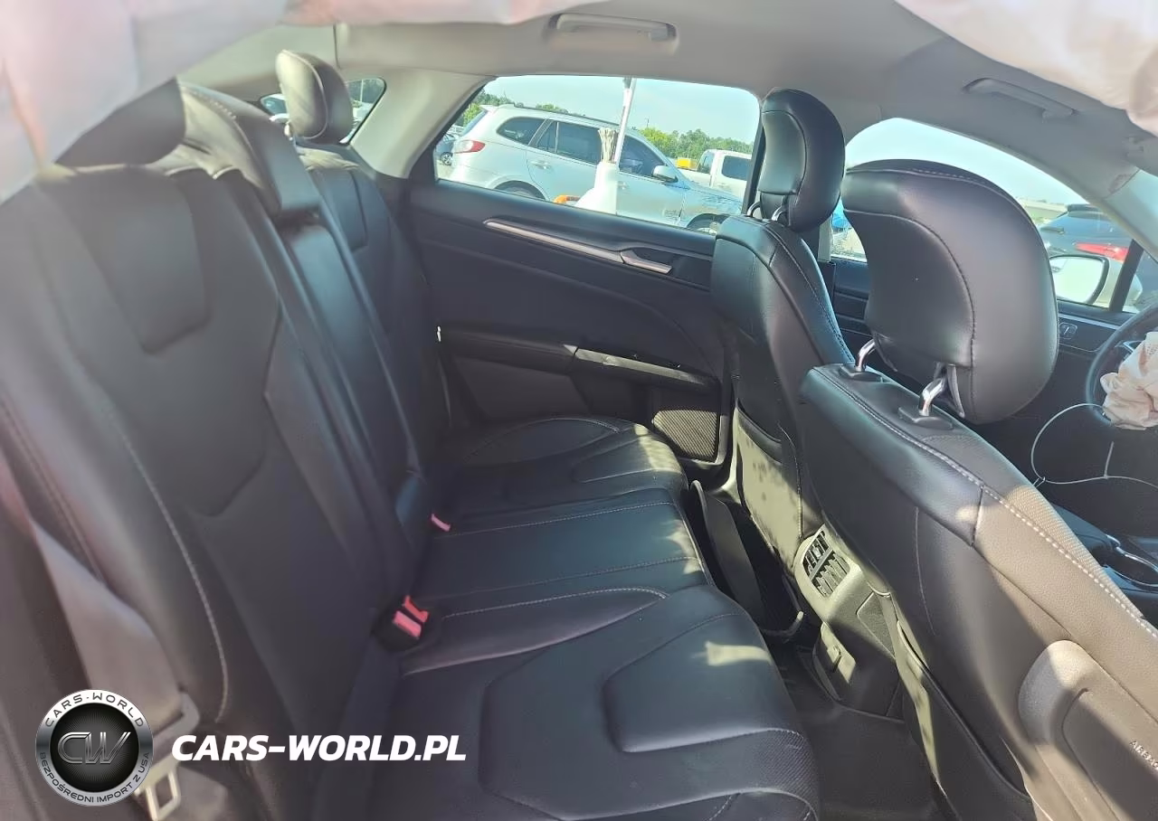 2014 Ford Fusion Titanium VIN:3FA6P0D97ER252288 - 10
