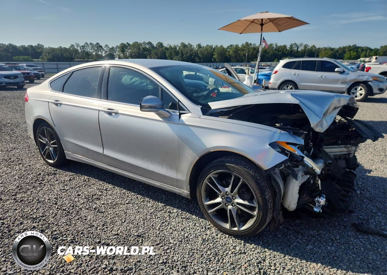 2014 Ford Fusion Titanium VIN:3FA6P0D97ER252288 - 4