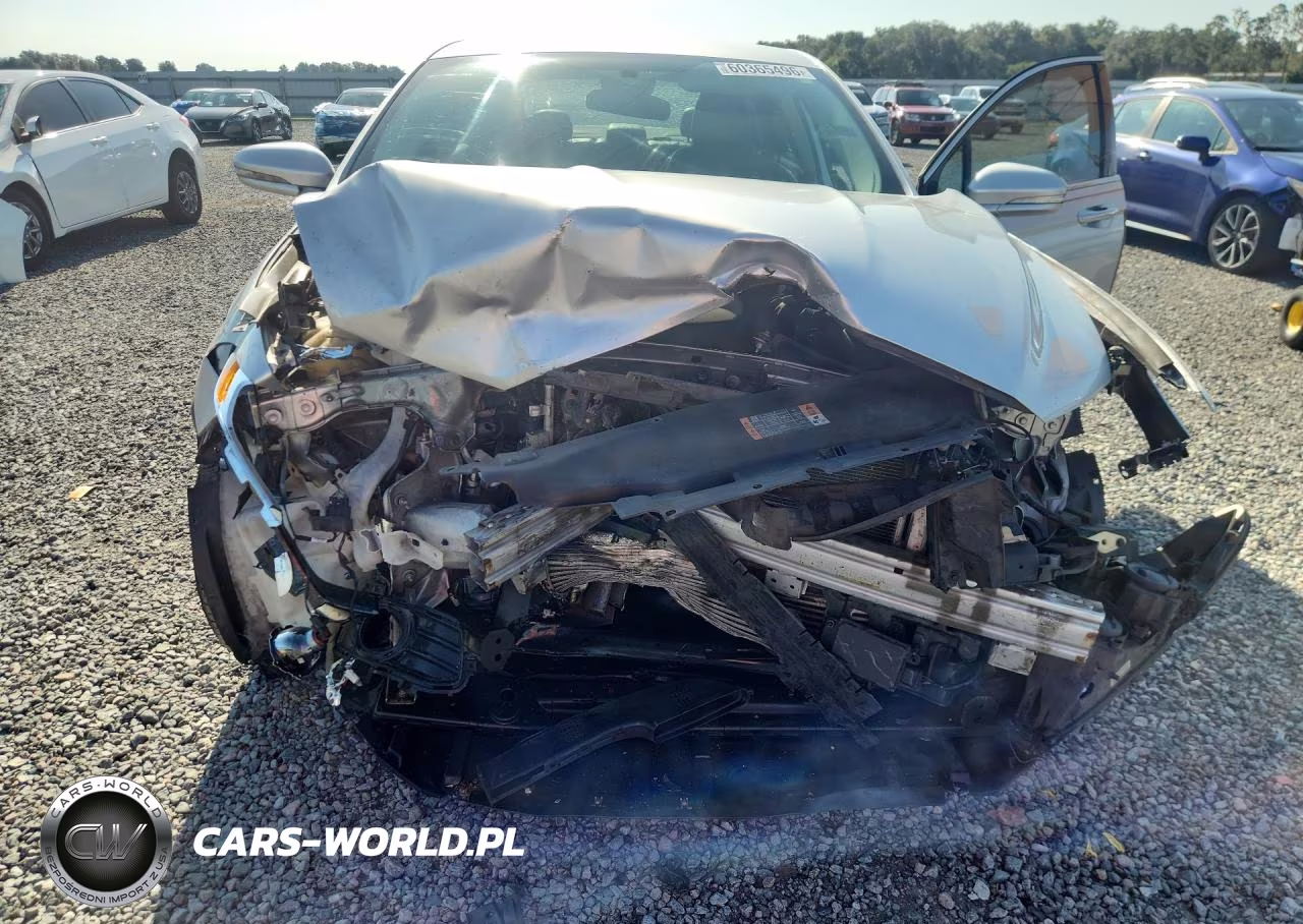 2014 Ford Fusion Titanium VIN:3FA6P0D97ER252288 - 5