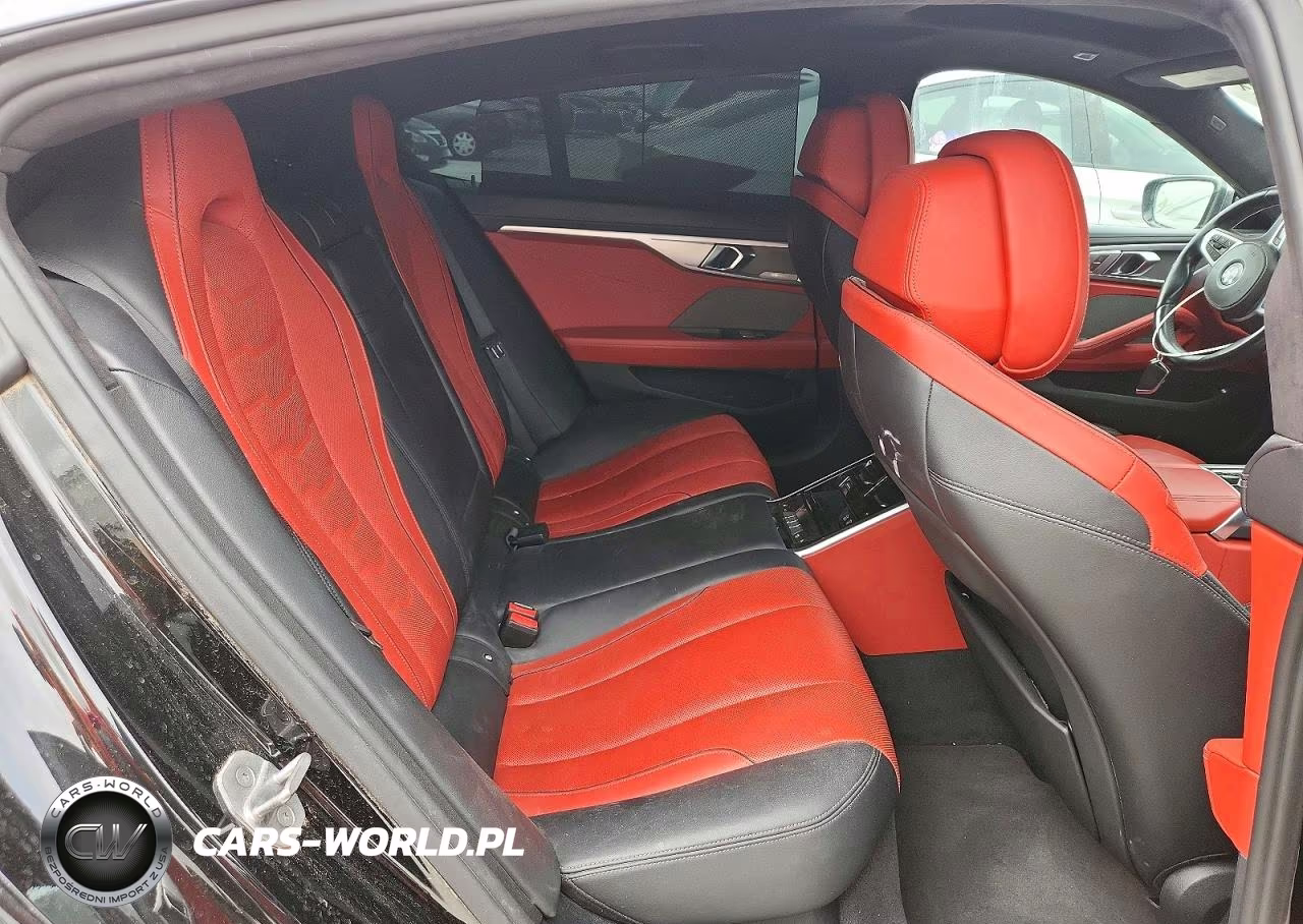 2020 BMW M850Xi VIN:WBAGV8C08LCE26404 - 10