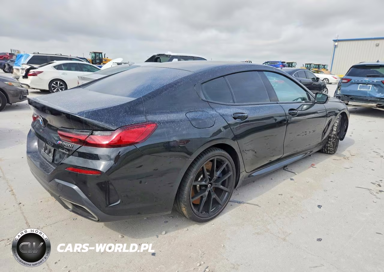 2020 BMW M850Xi VIN:WBAGV8C08LCE26404 - 3