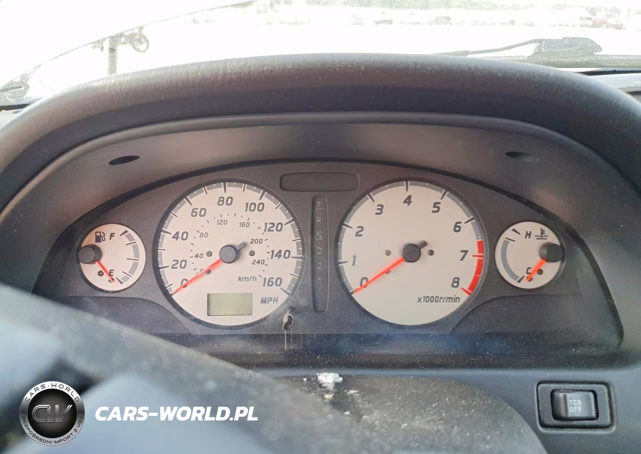 2000 Nissan Maxima Gle-Gxe-Se VIN:JN1CA31A2YT030875 - 9