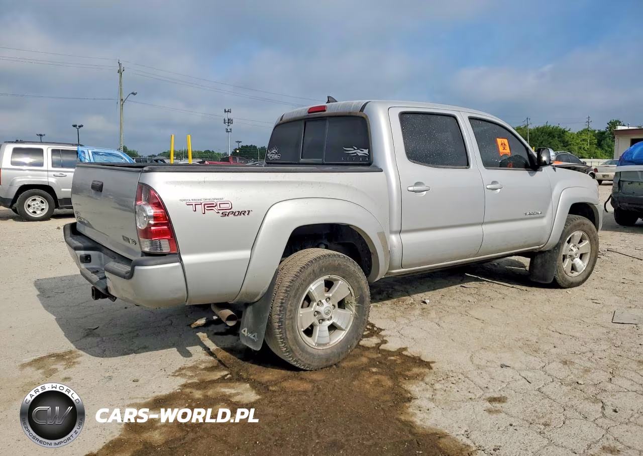 2012 Toyota Tacoma Double Cab VIN:3TMLU4EN1CM082254 - 3