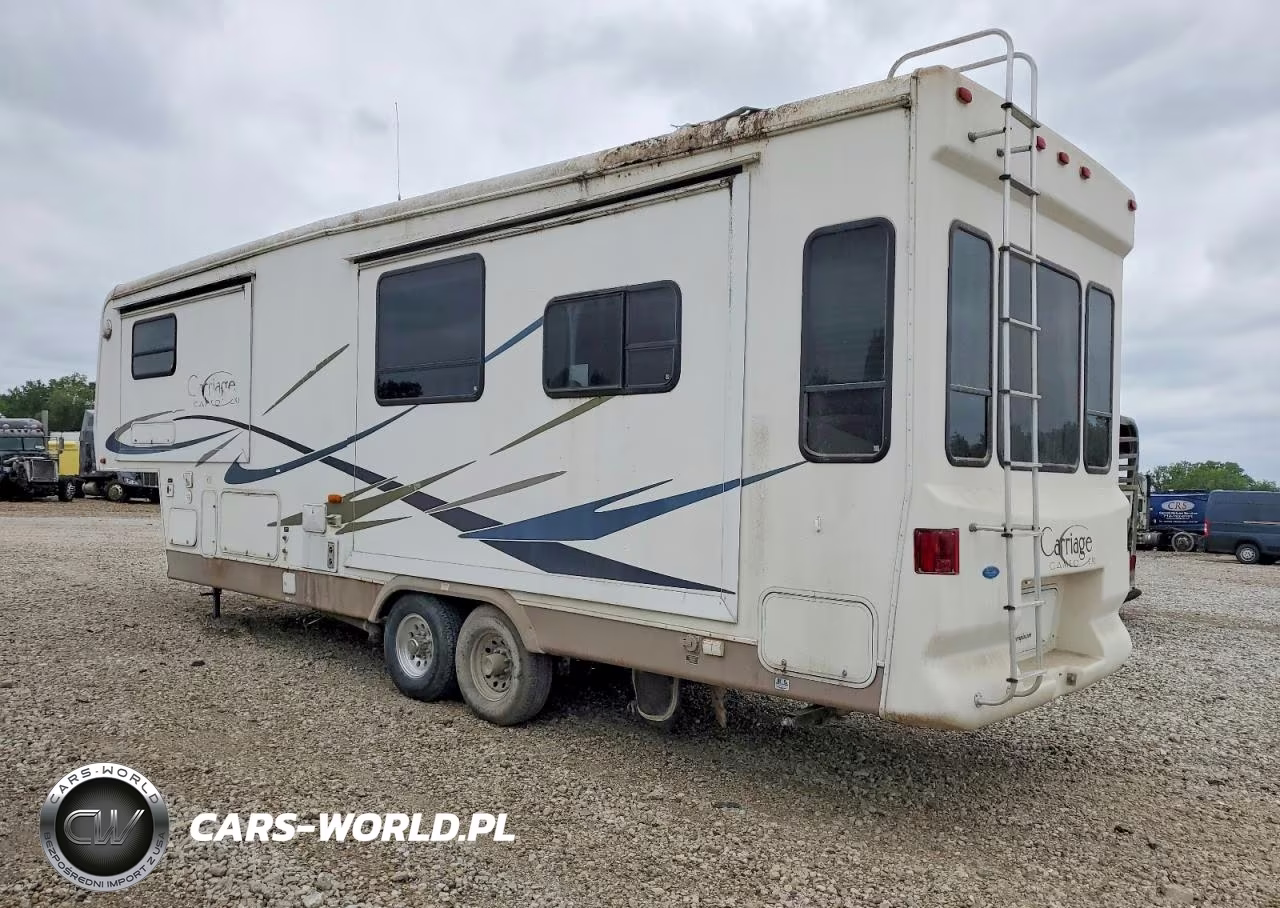 2004 Carriage Cameo Camper VIN:16F62E4R841A05590 - 3