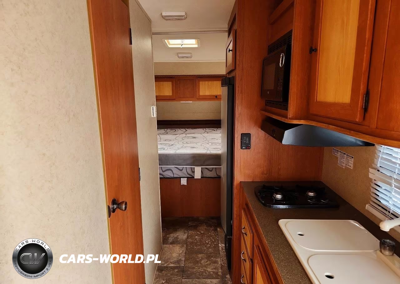 2023 Gulf Stream Vista Cruiser Camper VIN:1NL1DTK20E1030779 - 5