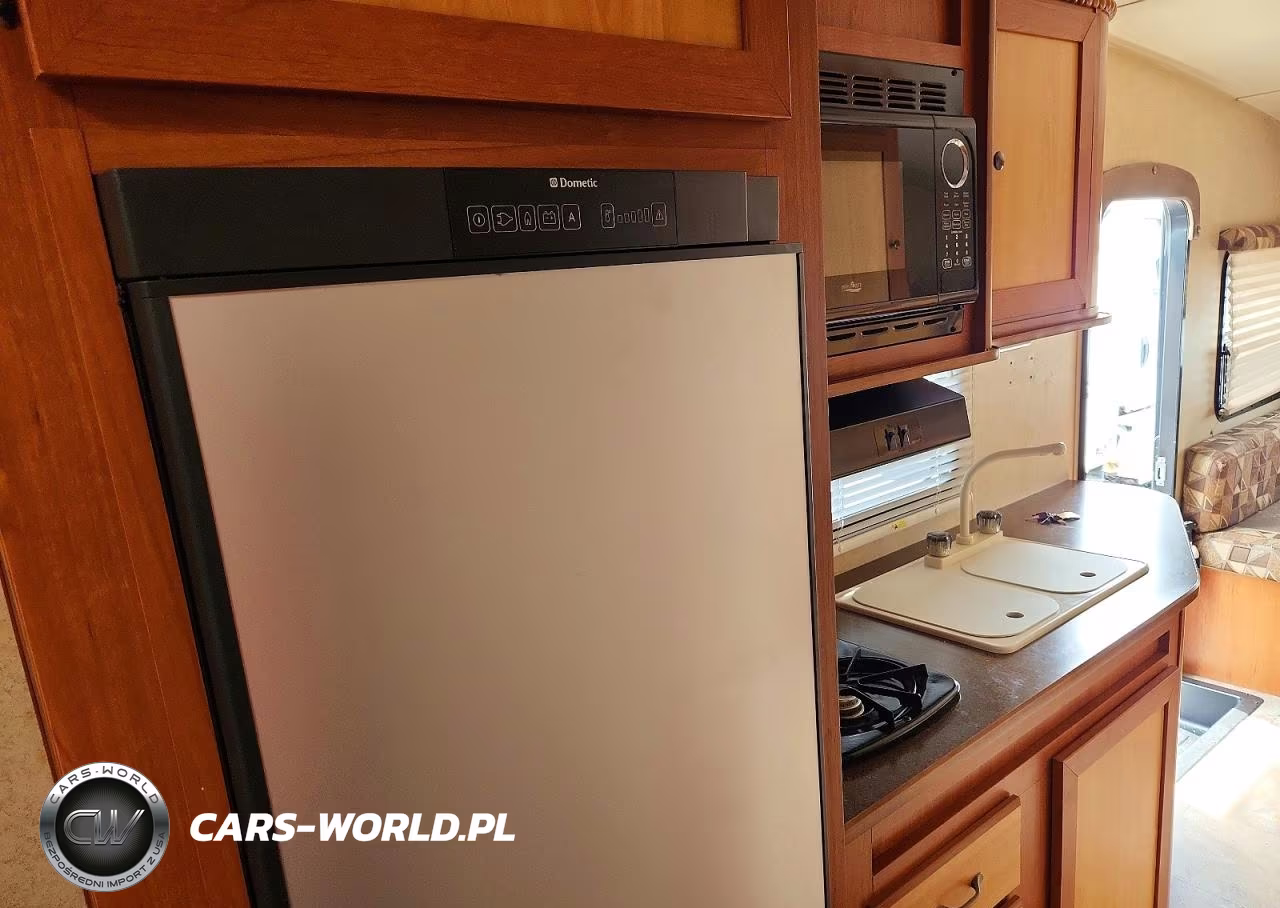 2023 Gulf Stream Vista Cruiser Camper VIN:1NL1DTK20E1030779 - 9