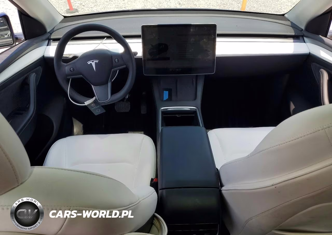 2022 Tesla Model Y VIN:7SAYGDEE4NF532132 - 8