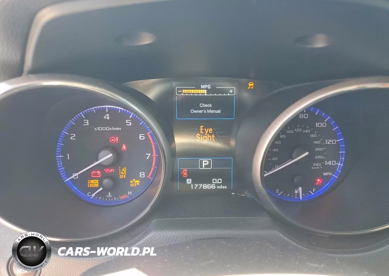 2018 Subaru Outback 2.5I Premium VIN:4S4BSAFC4J3215032 - 9