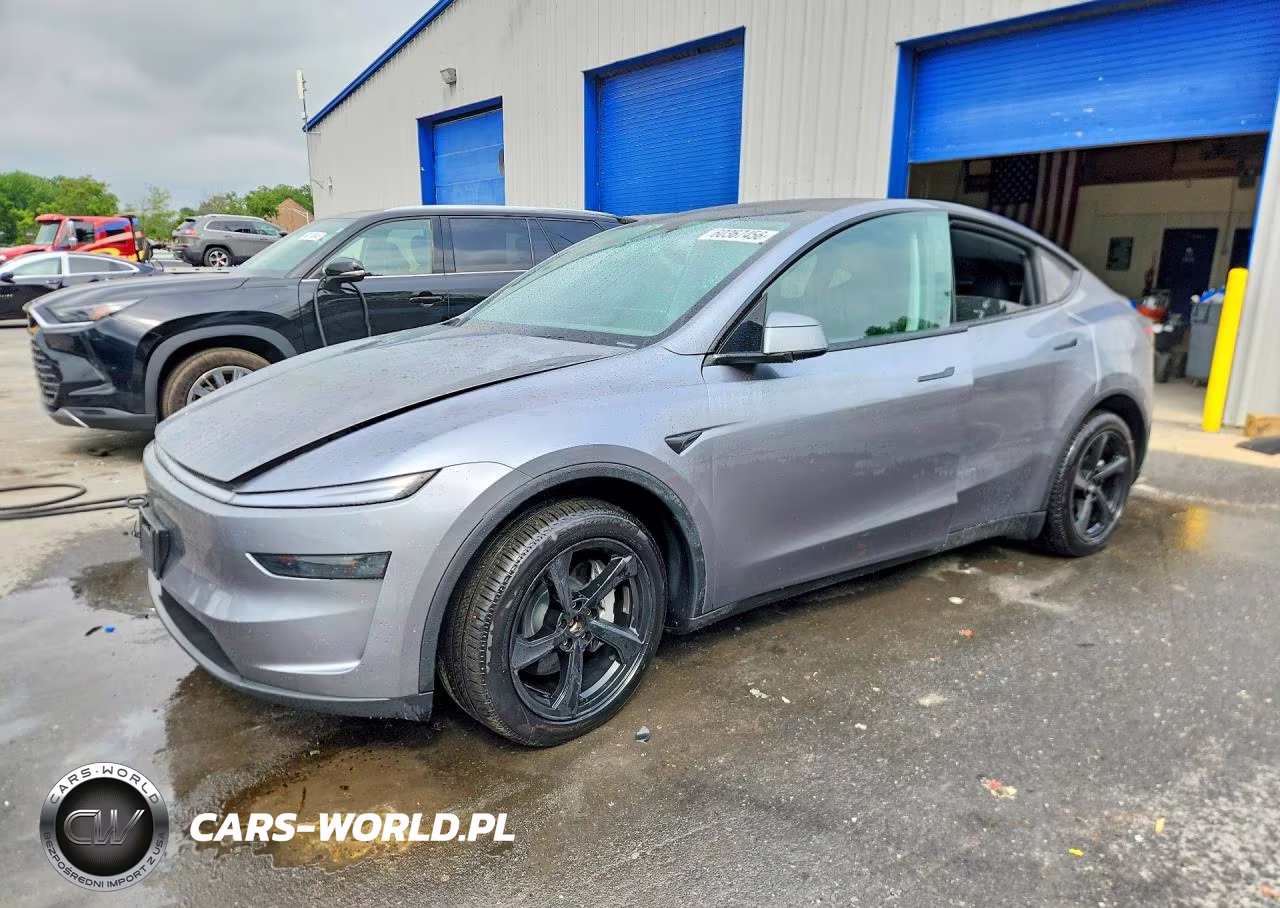 2026 Tesla Model Y – zdjęcie 1 z 12