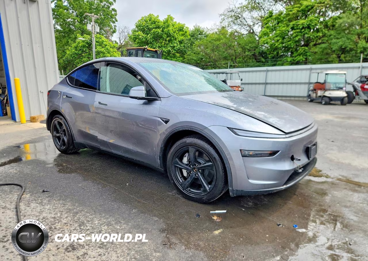 2026 Tesla Model Y VIN:7SAYGDEE2TA458509 - 4