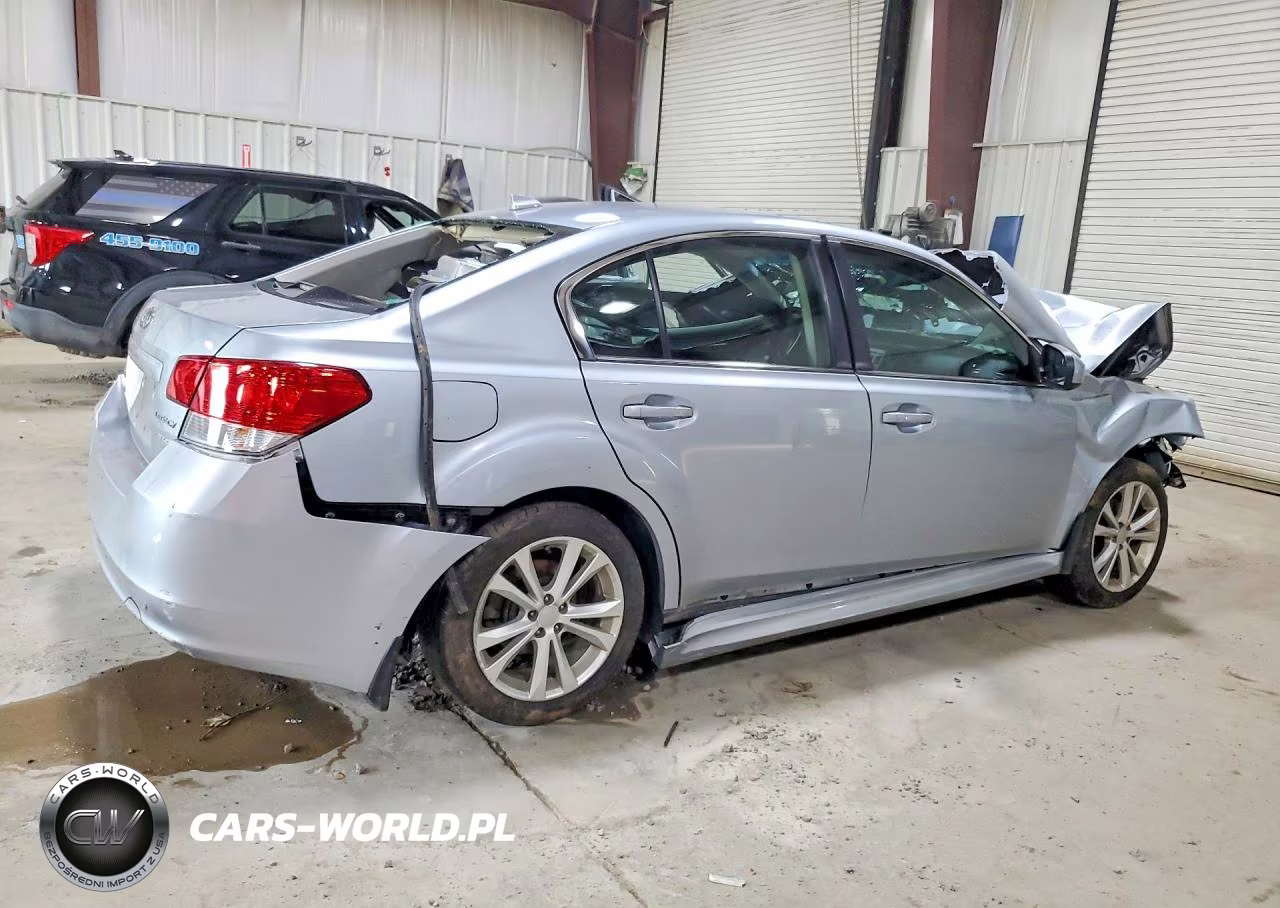 2014 Subaru Legacy 2.5I Premium VIN:4S3BMBC64E3005717 - 3