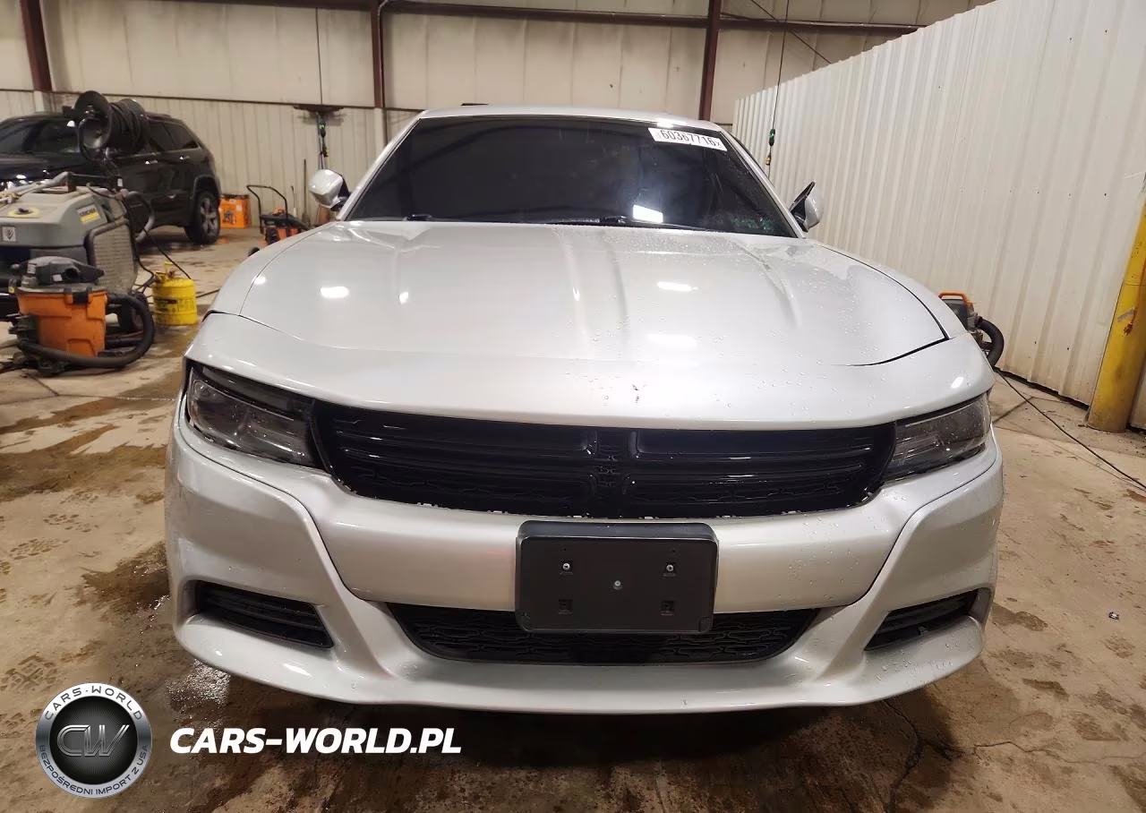 2019 Dodge Charger Sxt VIN:2C3CDXBG7KH657319 - 5