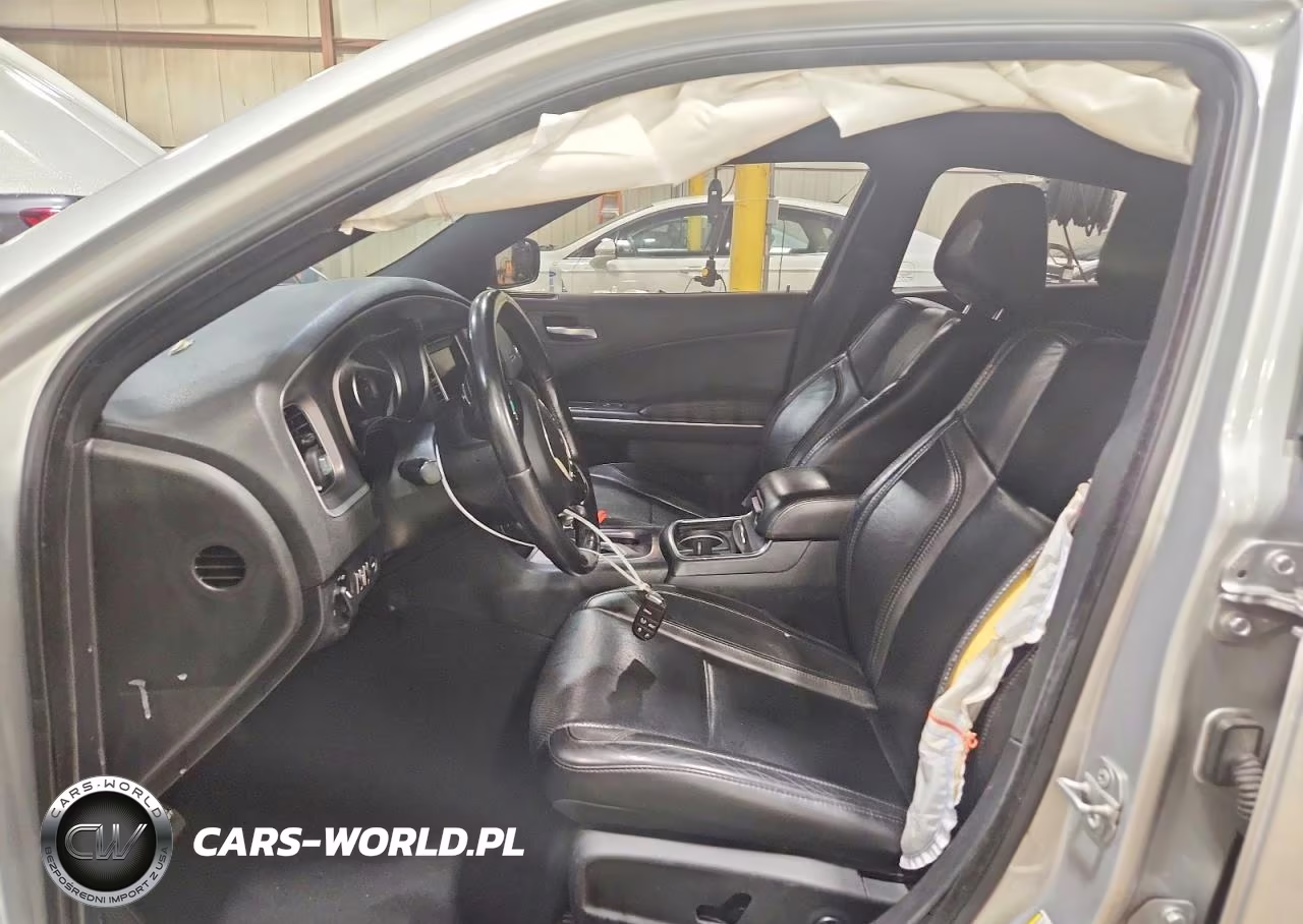 2019 Dodge Charger Sxt VIN:2C3CDXBG7KH657319 - 7