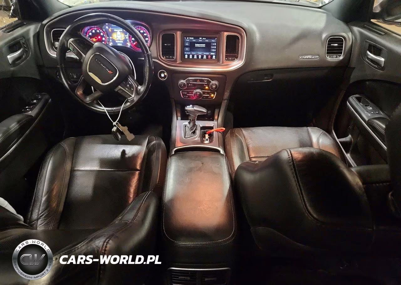 2019 Dodge Charger Sxt VIN:2C3CDXBG7KH657319 - 8