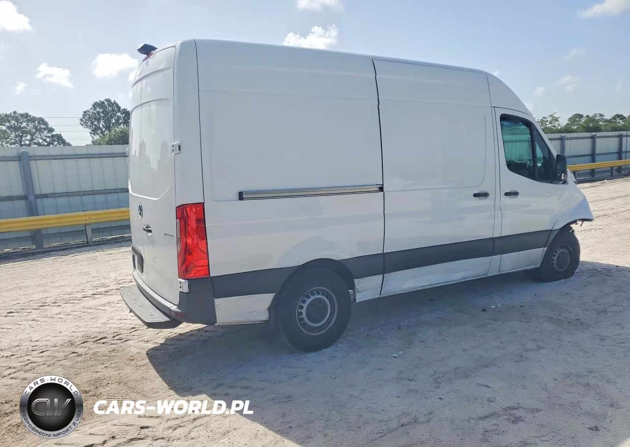 2024 Mercedes-Benz Sprinter 2500 VIN:W1Y4KBHY4RT163890 - 3